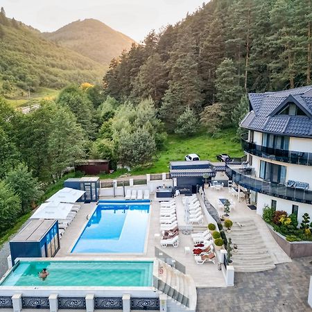 Carpentiere Arena Hotel Răşinari Exterior foto