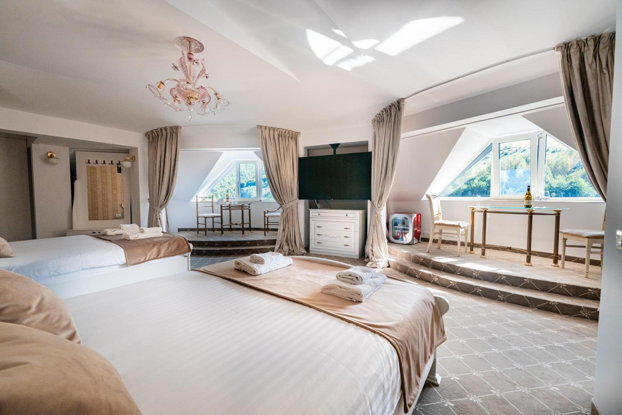 Carpentiere Arena Hotel Răşinari Exterior foto