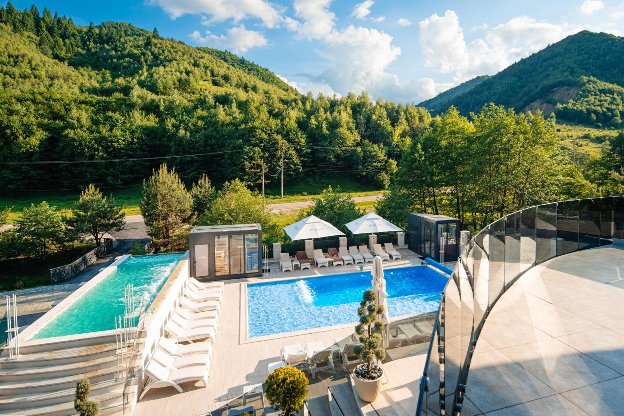 Carpentiere Arena Hotel Răşinari Exterior foto