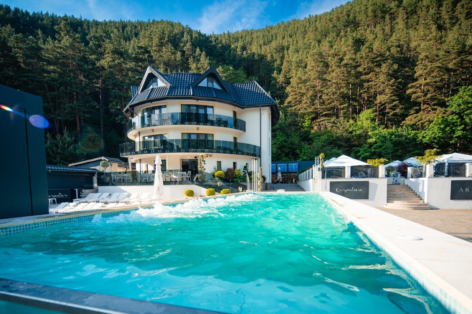 Carpentiere Arena Hotel Răşinari Exterior foto