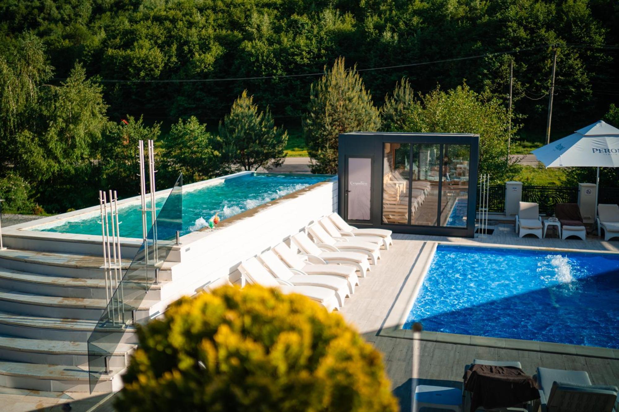 Carpentiere Arena Hotel Răşinari Exterior foto